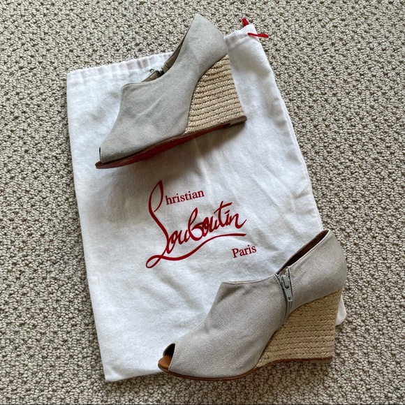 Christian Louboutin linen peep toe espadrilles - Picture 1 of 14